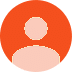 Dieses Bild zeigt einen orangefarbenen Kreis mit einer einfachen weißen Ikonographie einer menschlichen Figur, dargestellt mit einem einfachen runden Kopf und breiten Schultern, wie sie typischerweise verwendet wird, um während eines Segeltörns einen Benutzer oder ein Profil in digitalen Schnittstellen darzustellen.