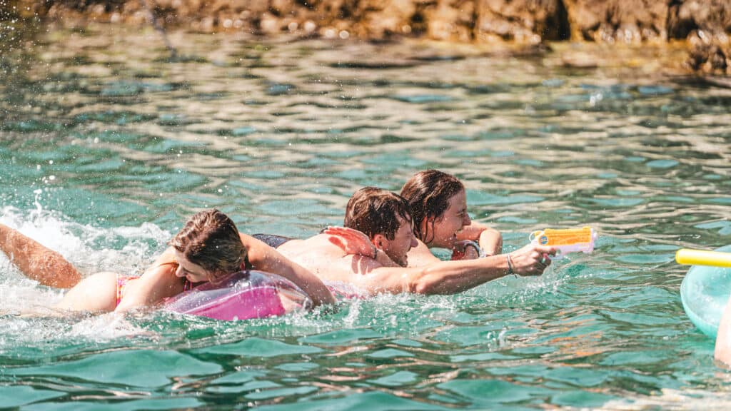 Segelurlaub junge Leute Gruppenreise